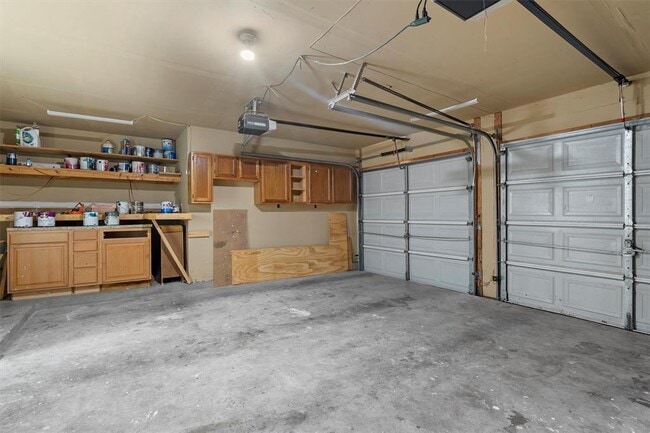 Building Photo - 14524 Ballycastle Trail