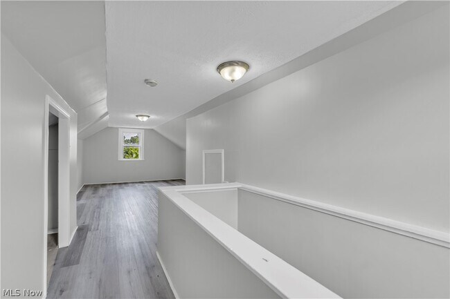 Building Photo - 4461 W 137th St