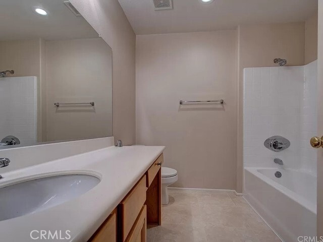 Building Photo - 28 Brookhollow