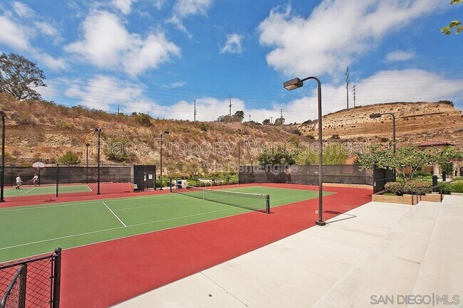 Building Photo - 2980 Escala Cir