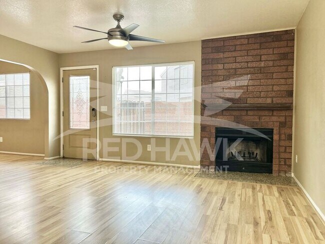 Building Photo - 2301 E University Dr