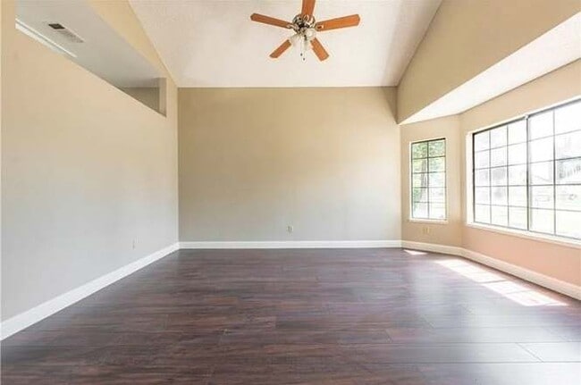 Building Photo - 14304 Culiacan Ave