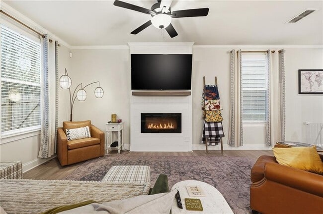 Building Photo - 721 Stickley Oak Way