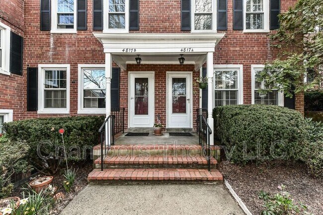 Building Photo - 4817 S 28th St