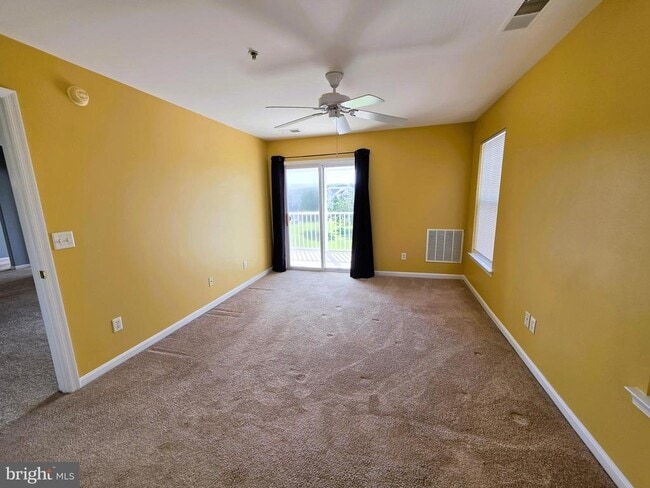 Building Photo - 3003L Heather Ln