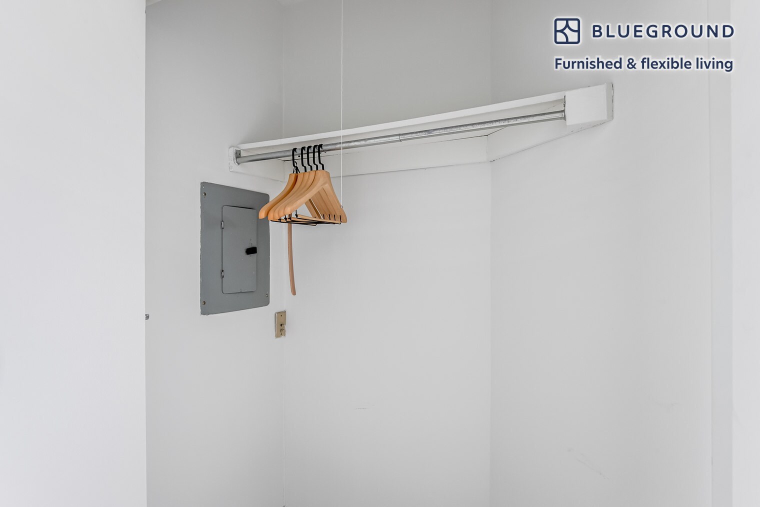 Building Photo - 445 E Ohio St