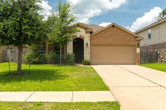 Building Photo - 138 Meadow Grove Dr