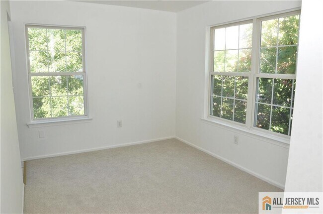 Building Photo - 1704 Cypress Ln