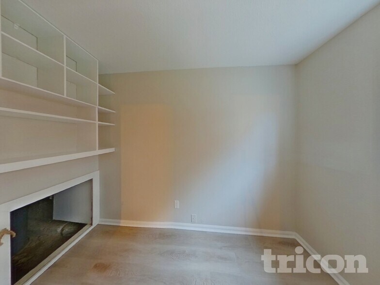 Building Photo - 3469 Hunterwood Dr