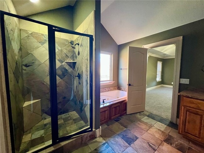 Building Photo - 1450 Whippoorwill Ln