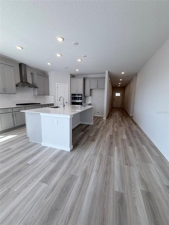 Building Photo - 36 Perseus Ave