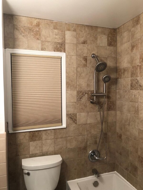 Building Photo - 570 Lincoln St