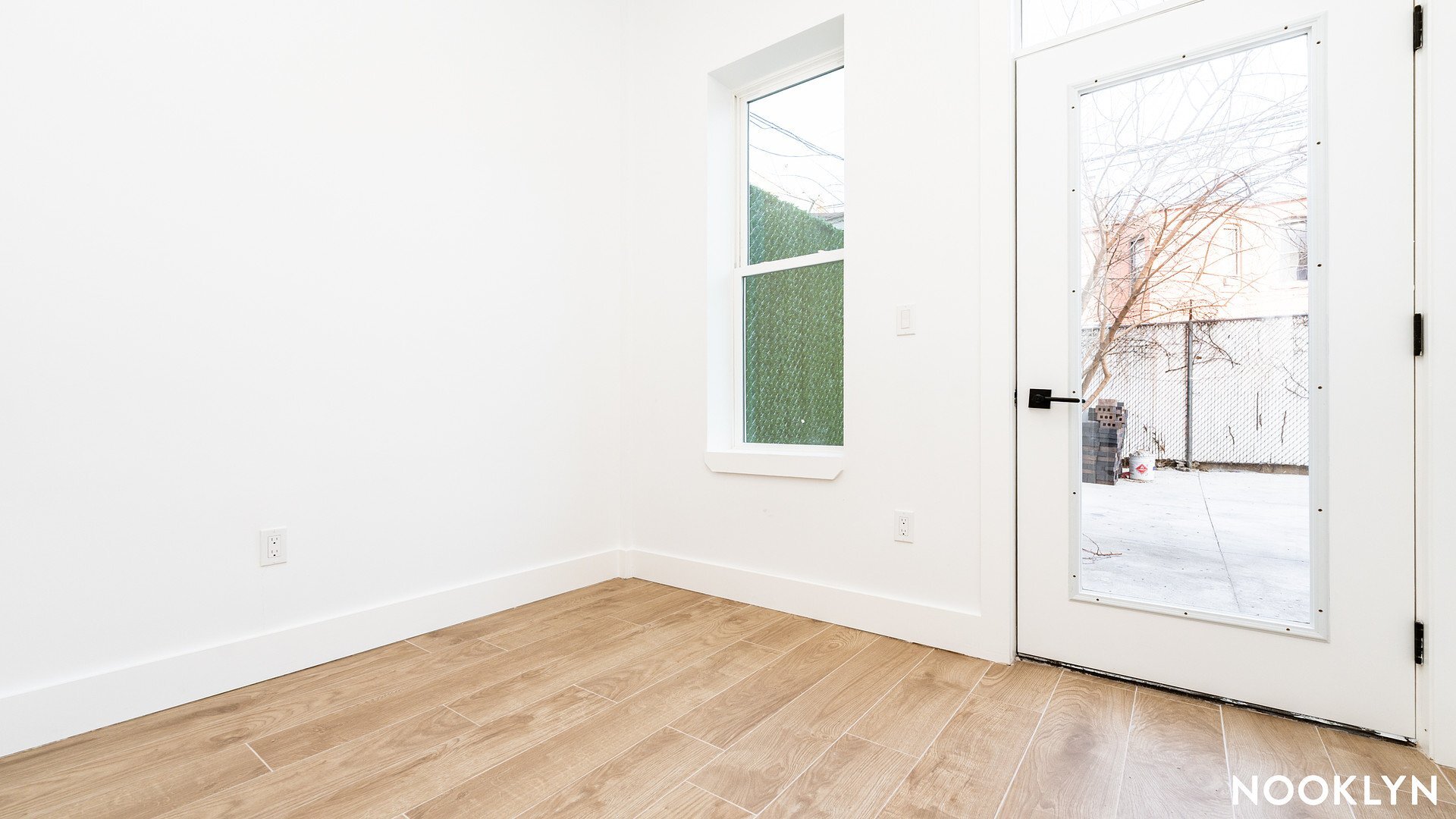 Building Photo - 897 New York Ave