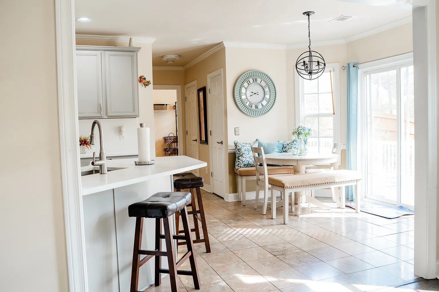 Building Photo - 4433 Pond Edge Rd