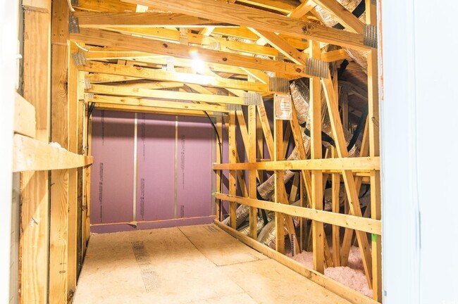 Building Photo - 2382 Elowen Ln