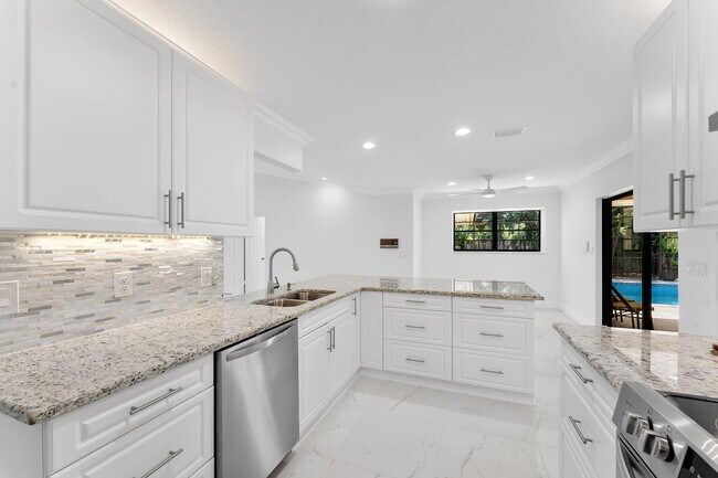 Building Photo - 2244 Quail S Rdg