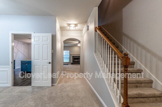Building Photo - 123 Impala Cir