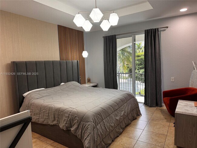 Building Photo - 876 Spinnaker Dr