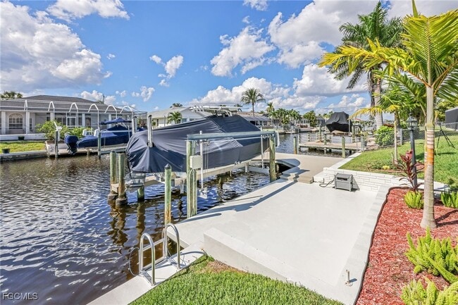 Building Photo - 5032 Skyline Blvd