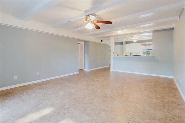 Building Photo - 14419 Americana Cir