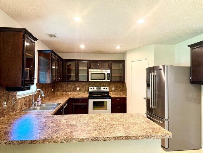 Building Photo - 4762 Lonestone Cir