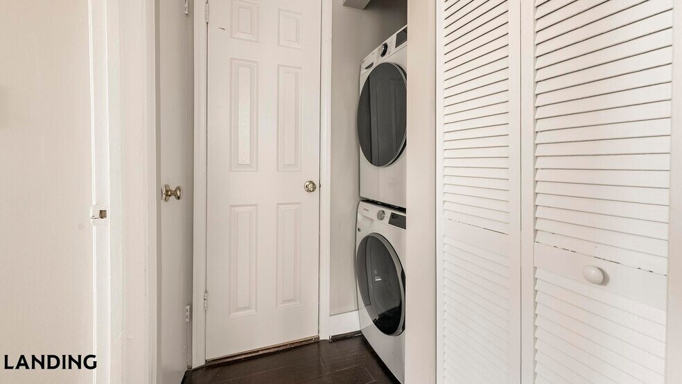 Building Photo - 617 W Lexington St