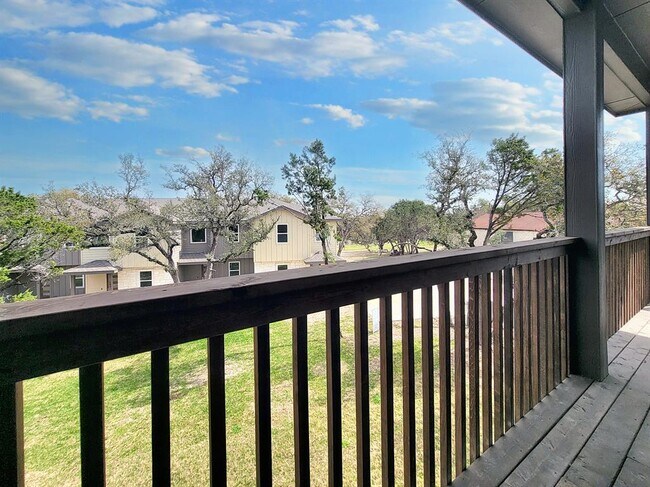 Building Photo - 528 Palmer Dr