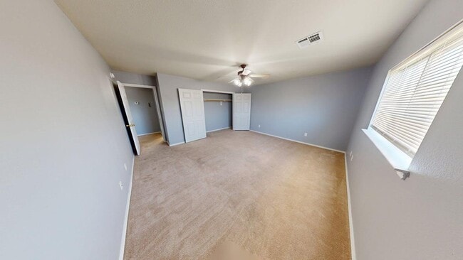 Building Photo - 701 Black Hills Trail