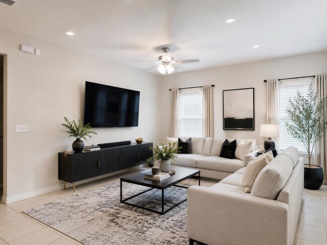 Building Photo - 2214 Durazno Ct