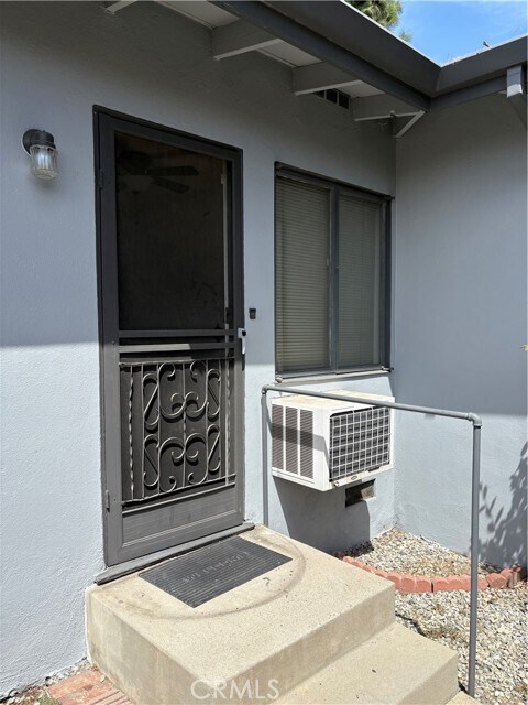 Building Photo - 5633 Noel Dr