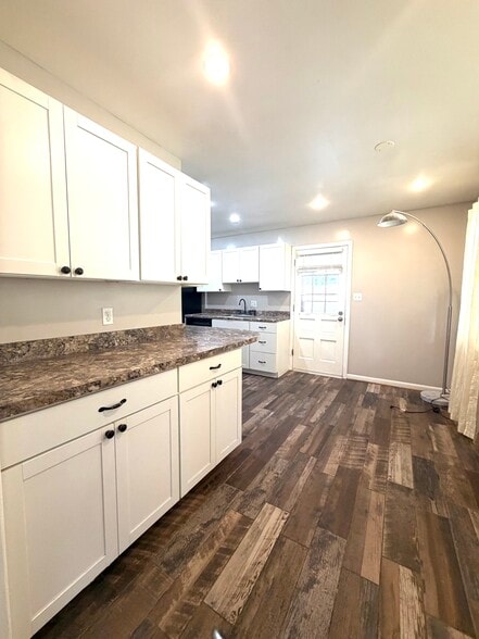 Building Photo - 5412 Amberwood Ln