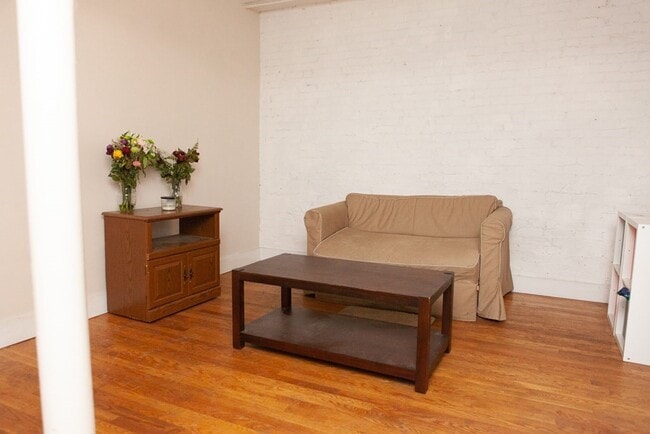 Building Photo - 1743 Commonwealth Ave