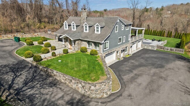 Building Photo - 20 Primrose St