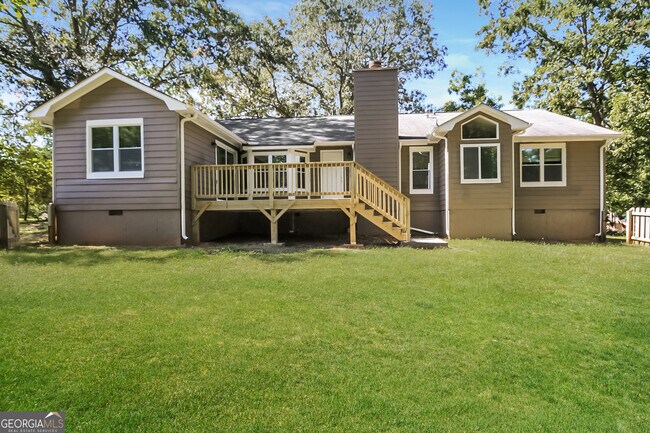 Building Photo - 100 Smokemont Dr