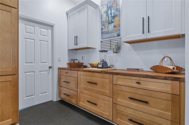 Building Photo - 55 Westgrill Dr