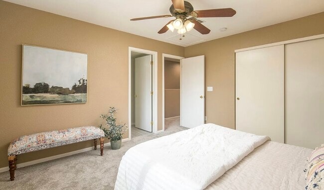 Building Photo - 282 Smith Cir