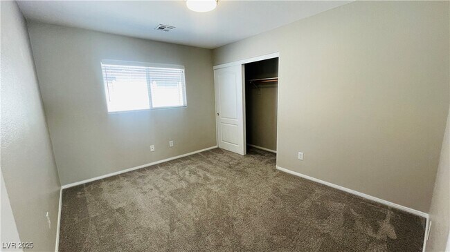 Building Photo - 11625 Villa Malaparte Ave