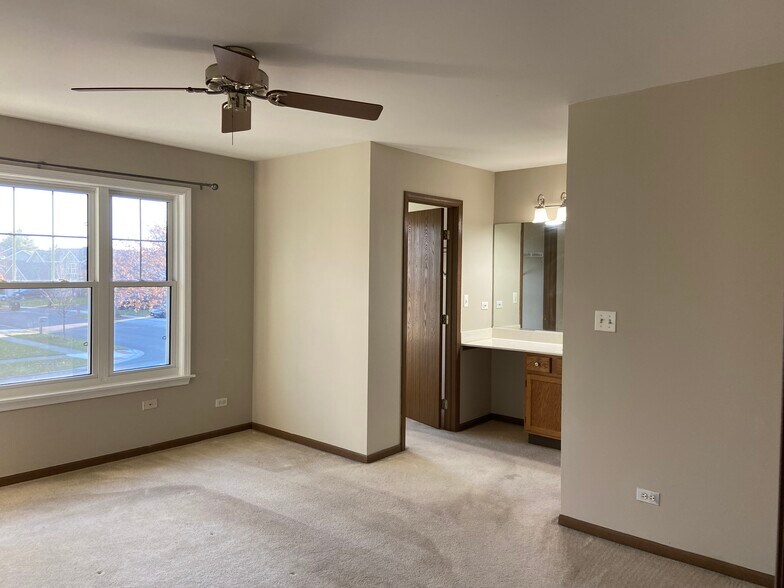 Building Photo - 514 Heritage Dr
