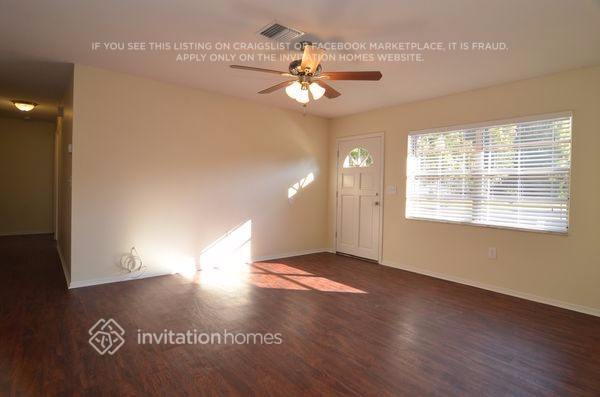 Building Photo - 6420 8th St Ct W