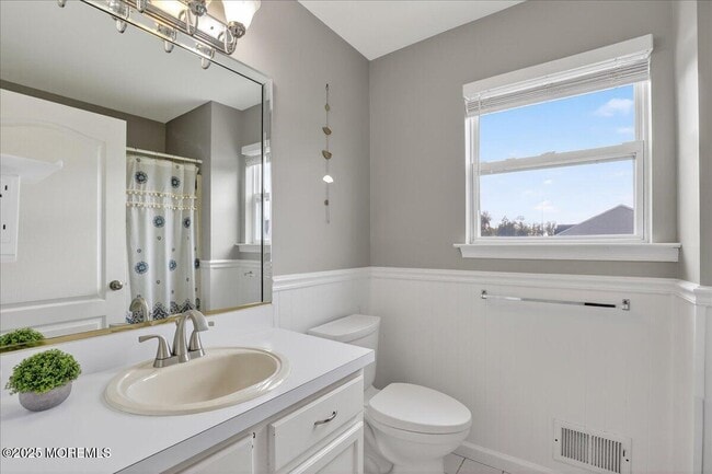 Building Photo - 7 Lucia Ct