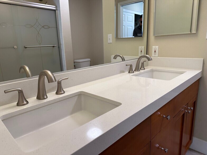 primary bathroom with new counter top and his/hers sinks - 30 E Julian St