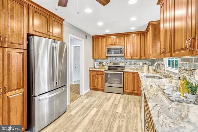 Building Photo - 10700 John Turley Pl