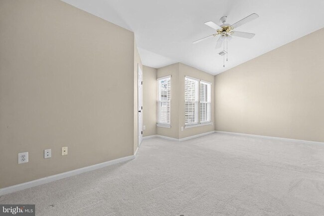Building Photo - 5011 Waple Ln