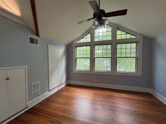 Building Photo - 4115 Avenue H