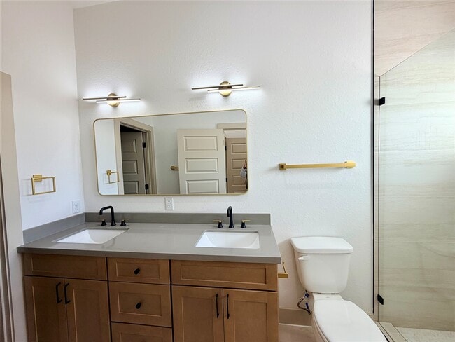 Building Photo - 4214 Clover St