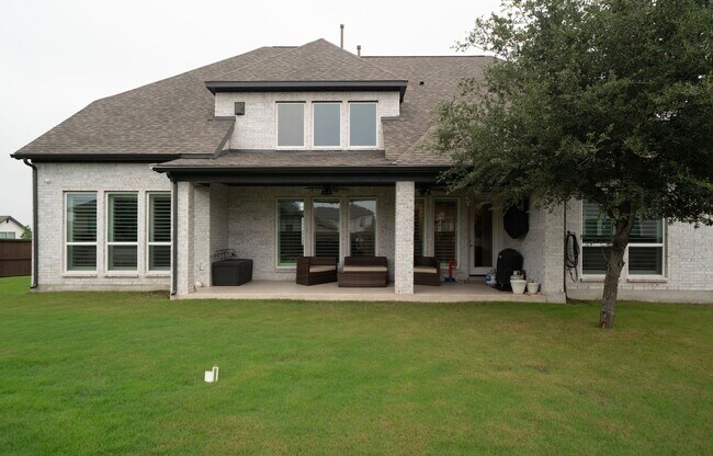 Building Photo - Home for Rent