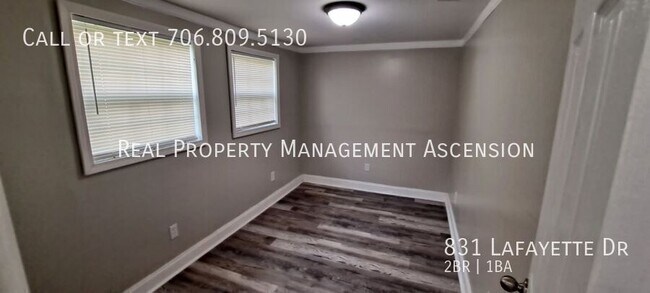 Building Photo - 831 Lafayette Dr