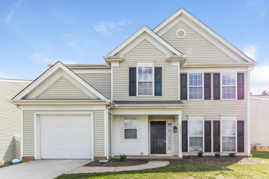 Primary Photo - 1322 Rumstone Ln
