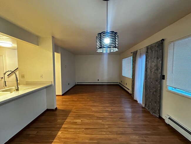 Building Photo - Pet-Friendly 2 Bed, 1.5 Bath Condo with At...