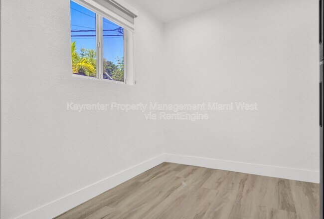 Building Photo - 210 Beacom Blvd